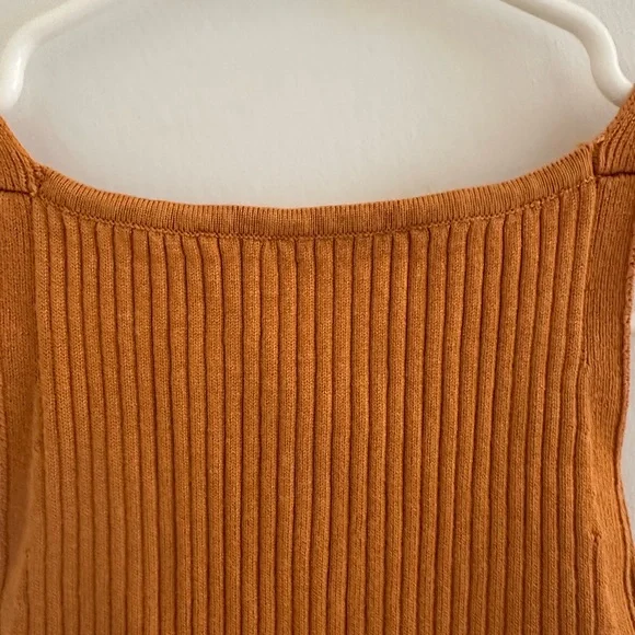 Burnt Orange Ribbed Tank Top - Picture 6 of 7